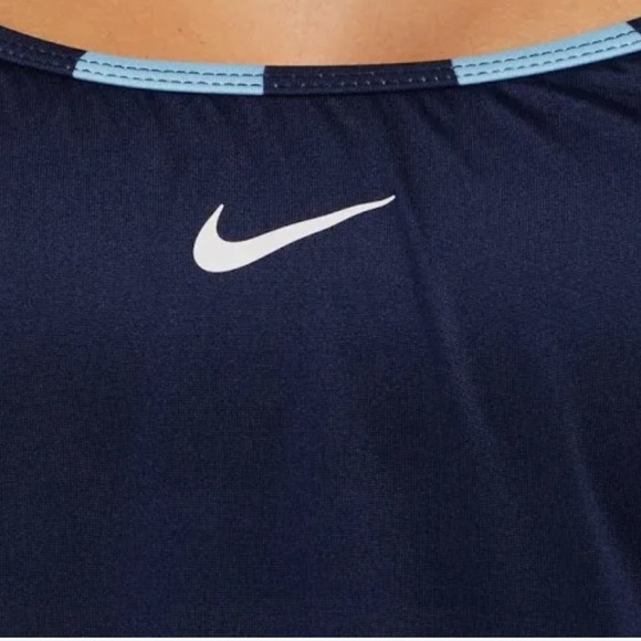 Nike Women’s Baby Blue Navy Statement Stripe Layered Tankini Swim Top NWT - Picture 2 of 8